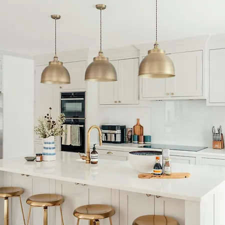Luxury Fulham Townhouse With A Bar & Games