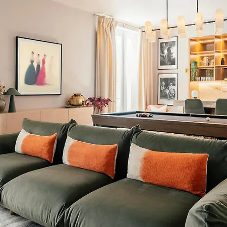 Luxury Fulham Townhouse With A Bar & Games