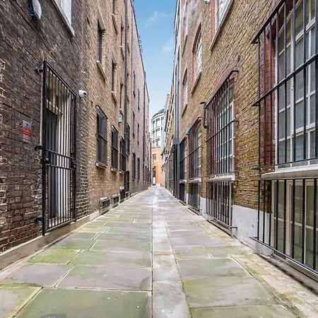 Stylish In Barbican - Prime Location * Londýn