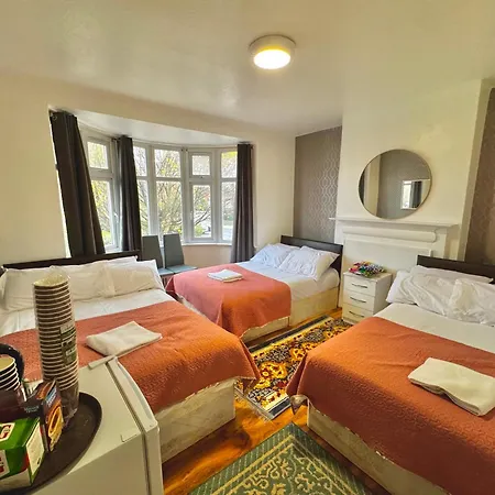 Hotel Twin Tower *