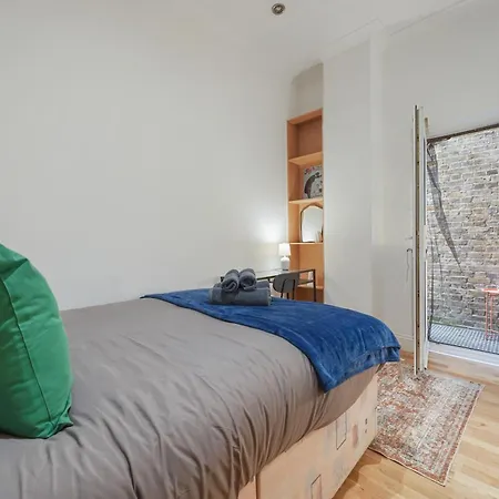 The Chic Townhouse In Kings Cross!!! 3 Floors *