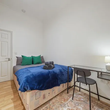 The Chic Townhouse In Kings Cross!!! 3 Floors