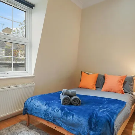 The Chic Townhouse In Kings Cross!!! 3 Floors *
