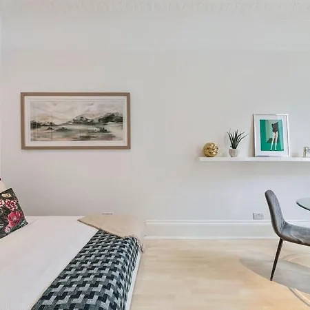 Cs Paddington I Apartment London