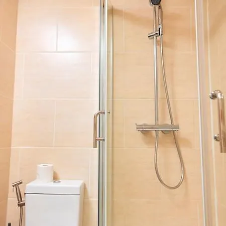 Apartment Chic 1-bed Flat With Terrace In Notting Hill W10 *