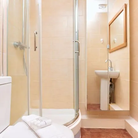 Chic 1-bed Flat With Terrace In Notting Hill W10 Apartment London