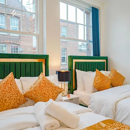 New Luxurious Stunning Block In Apartment