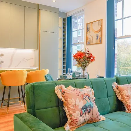 New Luxurious Stunning Block In