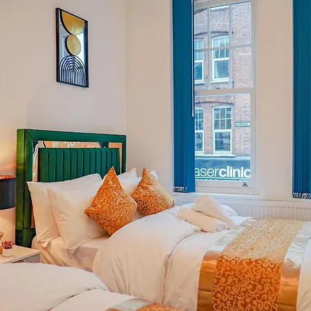 New Luxurious Stunning Block In Apartment London