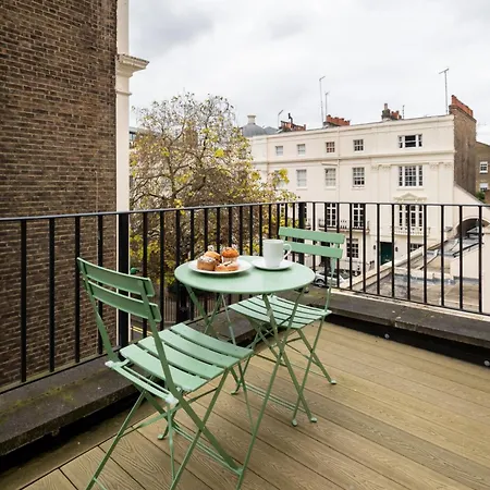 Kula - Victoria Londen