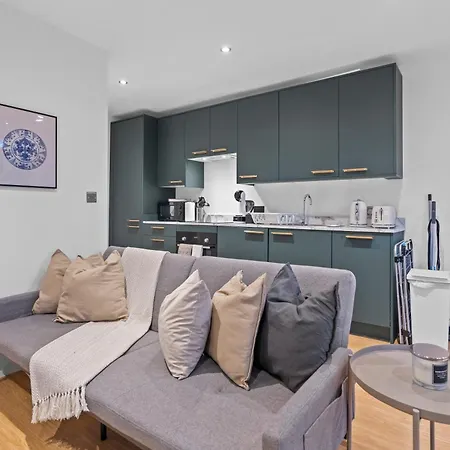 Apartment Modern With Free Wifi *