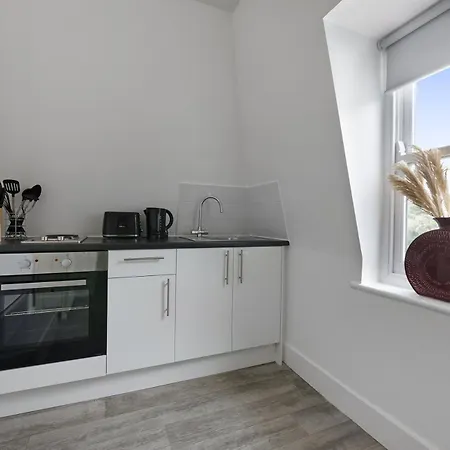 One Bedroom Flat Opposite Archway Station London
