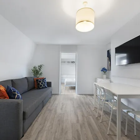 One Bedroom Flat Opposite Archway Station