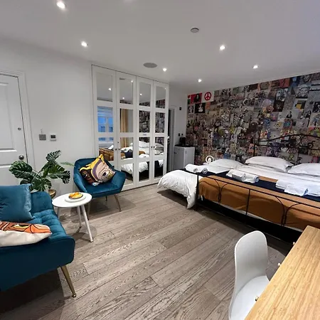 Pop Art Luxury Marylebone London