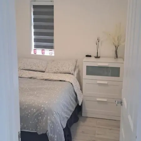 4b Budoch Drive Apartment *