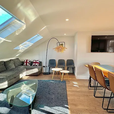 Kensington Penthouse