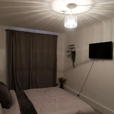 Luxury Wimbledon 2bed *