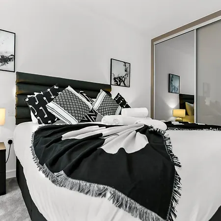 Apartment Stylish 2-bd For Trendy Urban Travelers - Sleeps 5 London