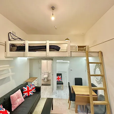 Guest house 81 *
