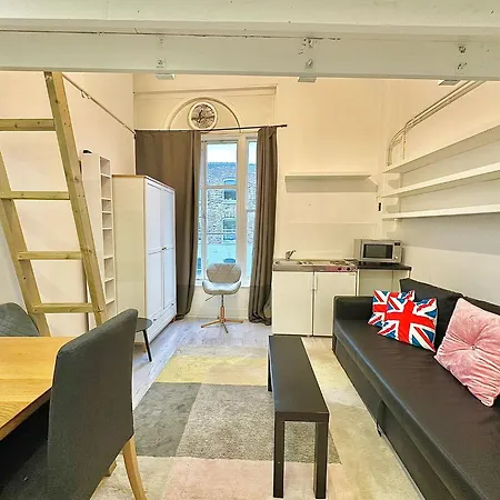 81 London