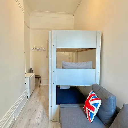 Guest house 81