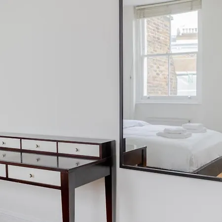Fantastically Located 2bd Flat Kensington London
