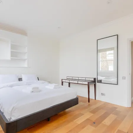 Apartment Fantastically Located 2bd Flat Kensington London