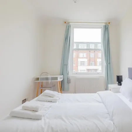 Apartment Fantastically Located 2bd Flat Kensington