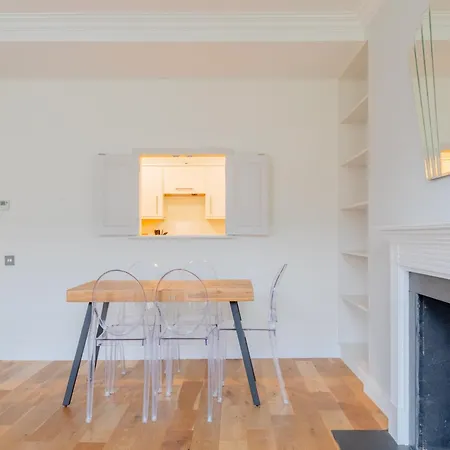 Fantastically Located 2bd Flat Kensington *