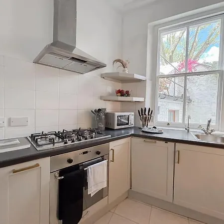 Apartment Stylish 2 Bed Flat On The Iconic Portobello Road