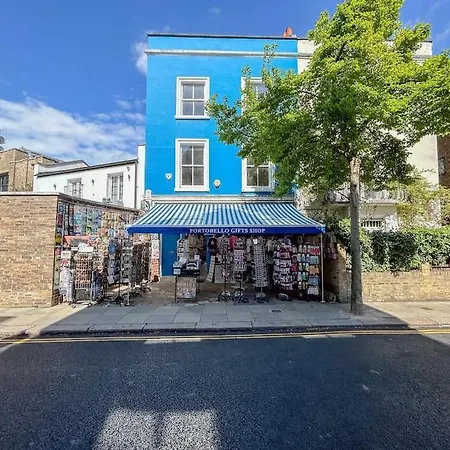 Stylish 2 Bed Flat On The Iconic Portobello Road London