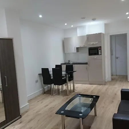 Southwark & Bermondsey 5 *