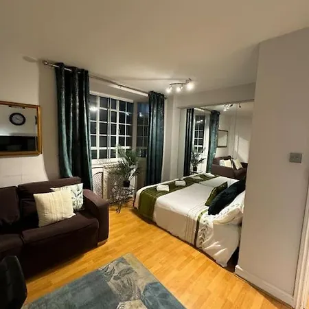 Amazing 2 Flat Bedroom In Chelsea * London