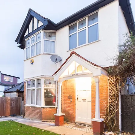 Kingswood * London