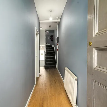 Beautiful House Refurbished Guest house London