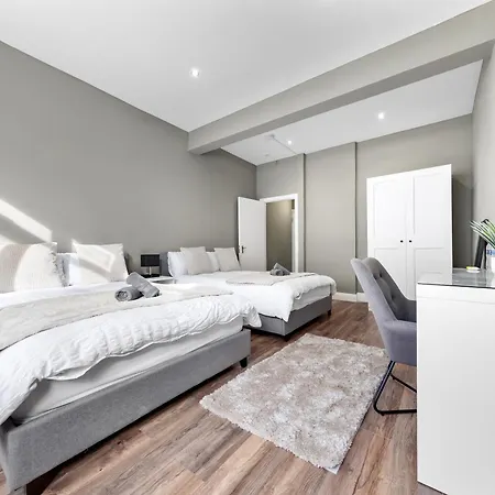Bridge Apartment London