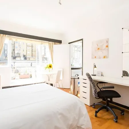 Apartment Baker Street With Terrace London