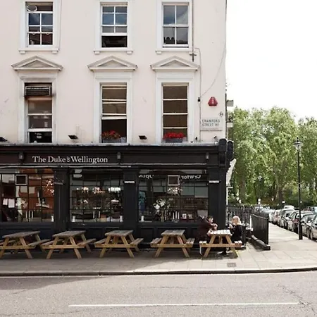 Apartment Baker Street With Terrace *