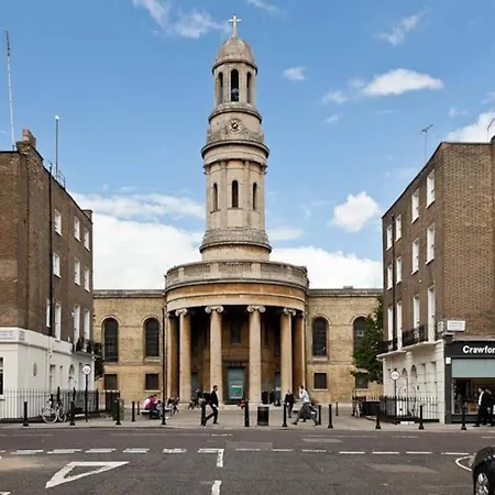 Baker Street With Terrace Apartment London