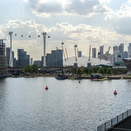 Excel Majestic Londres