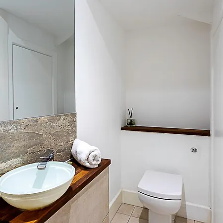 Apartment Duplex Two-bed Near Tower Bridge