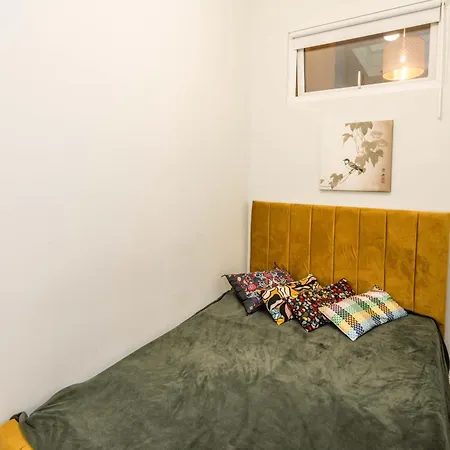 Apartment Central, Kensington, 3beds, Cosy, Parks, Pubs London