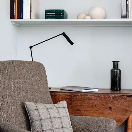 Perfect Pied-a-terre In Clapham By Underthedoormat Apartment London