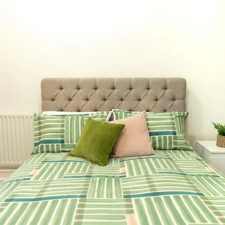 Holiday home Bartlett House With Terrace Near Greenwich London
