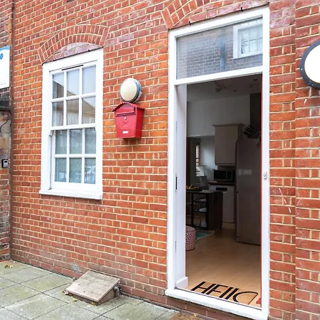 Bartlett House With Terrace Near Greenwich Holiday home *