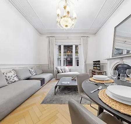 Casa Chelsea Lux 2 Bed Apartment London