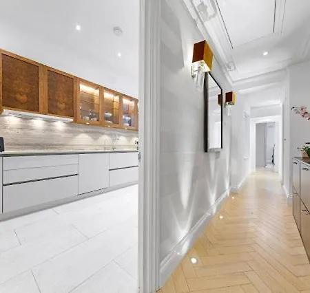 Apartment Casa Chelsea Lux 2 Bed London