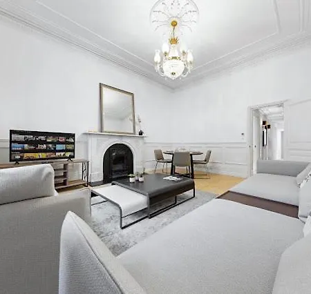Casa Chelsea Lux 2 Bed Apartment *