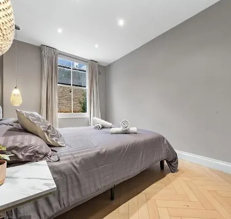 Casa Chelsea Lux 2 Bed London