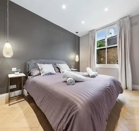 Casa Chelsea Lux 2 Bed *